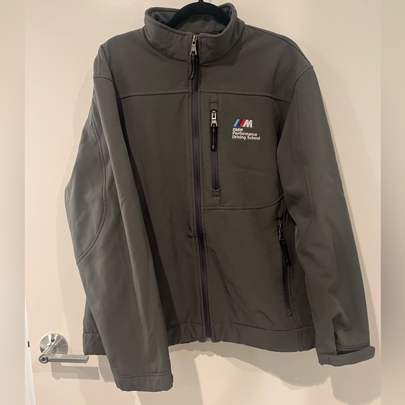 BMW Men’s Performance Jacket - Picture 2 of 7